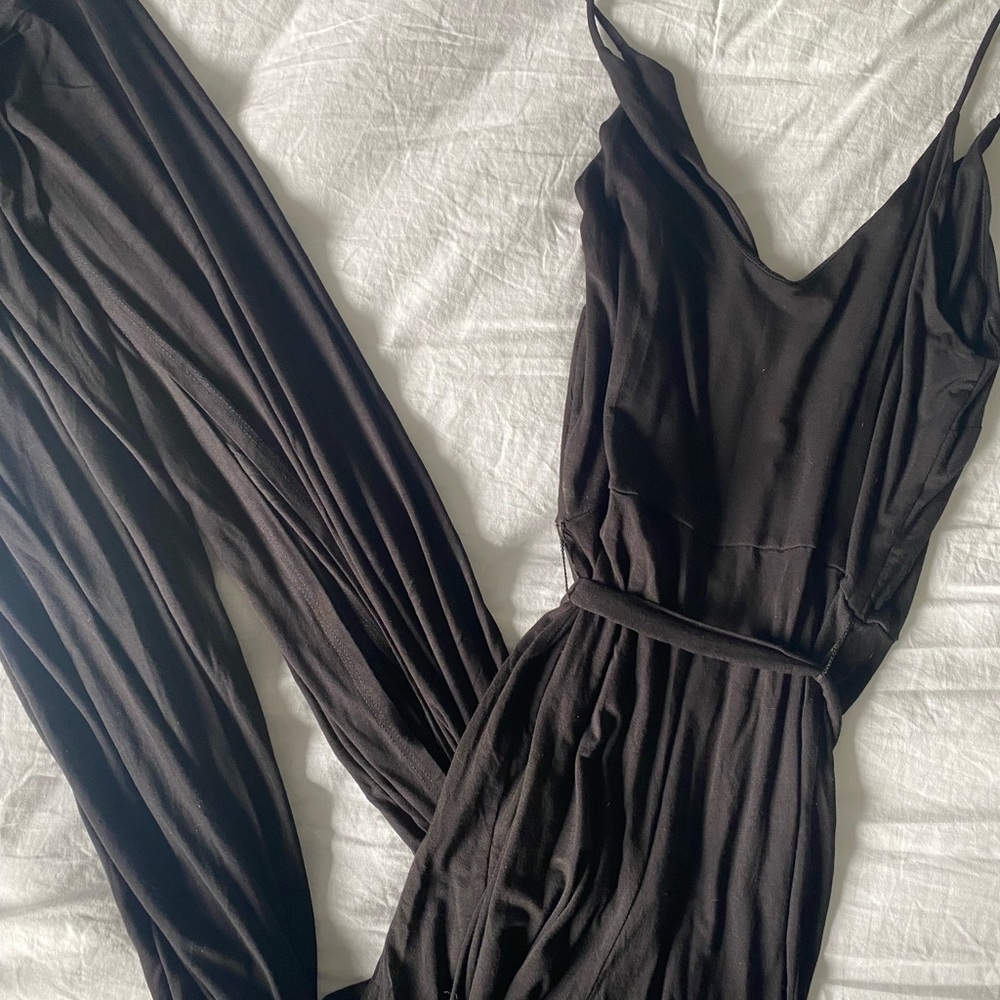 Lulus jumpsuit, size large.